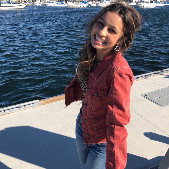 Meet your Posher, Syd - Picture 3 of 4